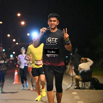 Runner Photo 7715065