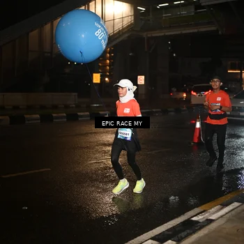 Runner Photo 7715080