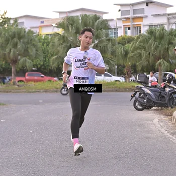Runner Photo 7715081