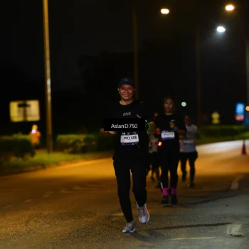 Runner Photo 7715085