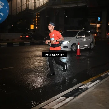 Runner Photo 7715102
