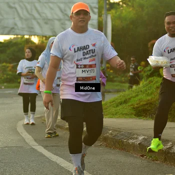 Runner Photo 7715103