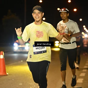Runner Photo 7715126