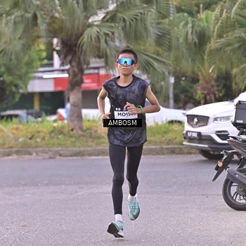 Runner Photo 7715130