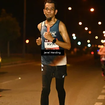 Runner Photo 7715131