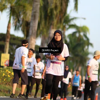 Runner Photo 7715132