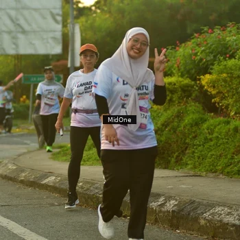 Runner Photo 7715143