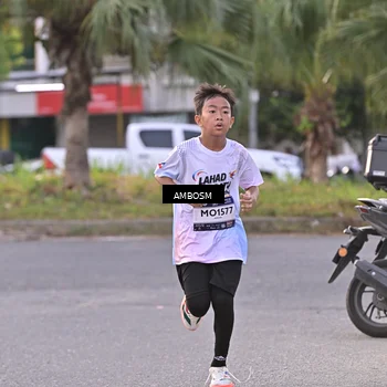 Runner Photo 7715164