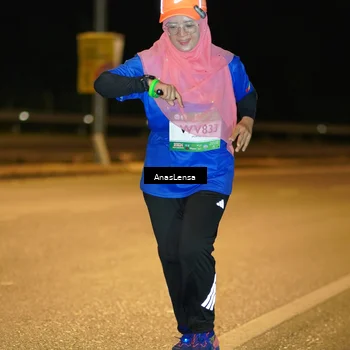 Runner Photo 7715182