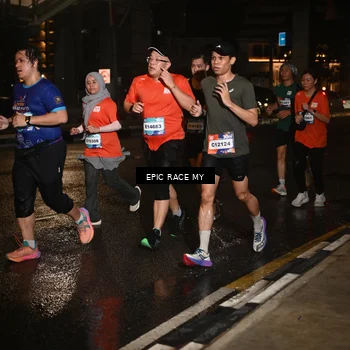 Runner Photo 7715186