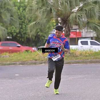 Runner Photo 7715207