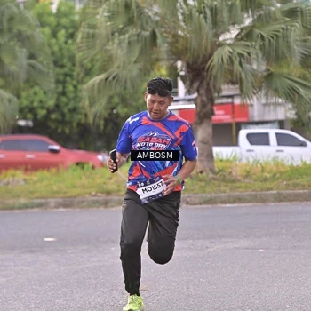 Runner Photo 7715218