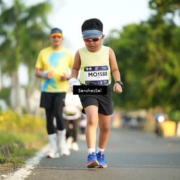 Runner Photo 7715219