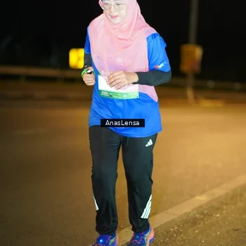 Runner Photo 7715236