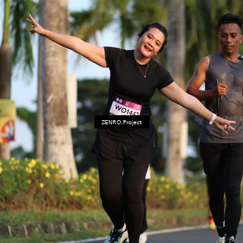 Runner Photo 7715243