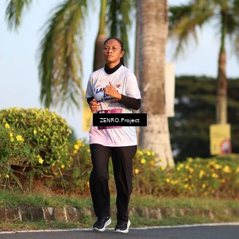 Runner Photo 7715254