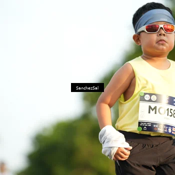 Runner Photo 7715259