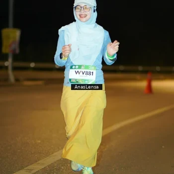 Runner Photo 7715270