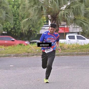 Runner Photo 7715272