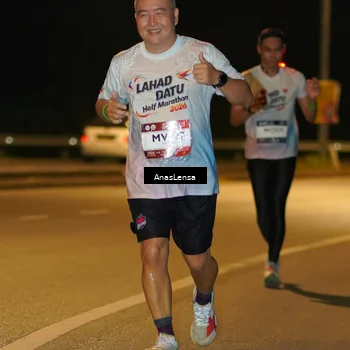 Runner Photo 7715284
