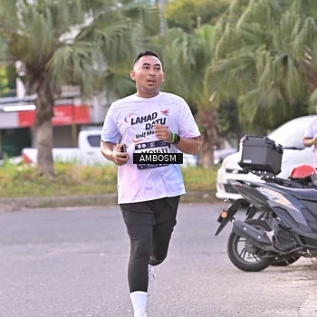 Runner Photo 7715306