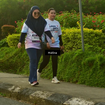 Runner Photo 7715318