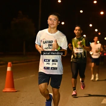 Runner Photo 7715321