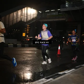 Runner Photo 7715326