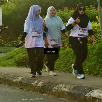 Runner Photo 7715336
