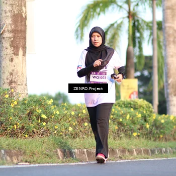 Runner Photo 7715350