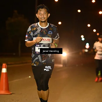 Runner Photo 7715422