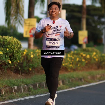 Runner Photo 7715425