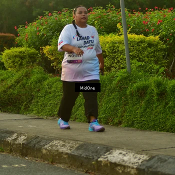 Runner Photo 7715436