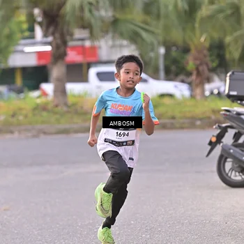 Runner Photo 7715458
