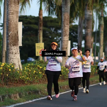 Runner Photo 7715479