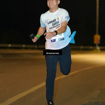 Runner Photo 7715491