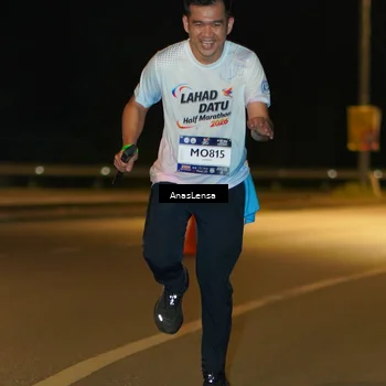 Runner Photo 7715495