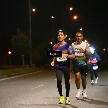 Runner Photo 7715498
