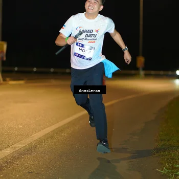 Runner Photo 7715513