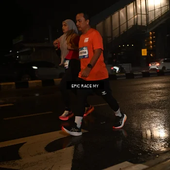 Runner Photo 7715545