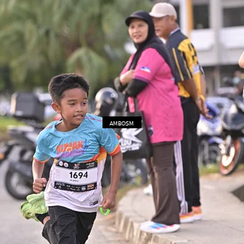 Runner Photo 7715547