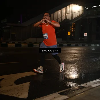 Runner Photo 7715564