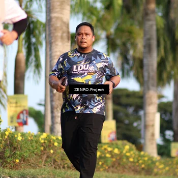 Runner Photo 7715570