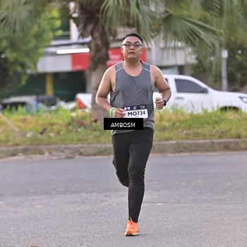 Runner Photo 7715572