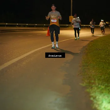 Runner Photo 7715578