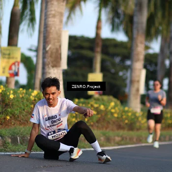 Runner Photo 7715619