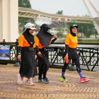 Runner Photo 7715642