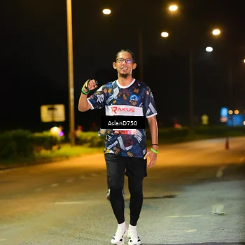 Runner Photo 7715651