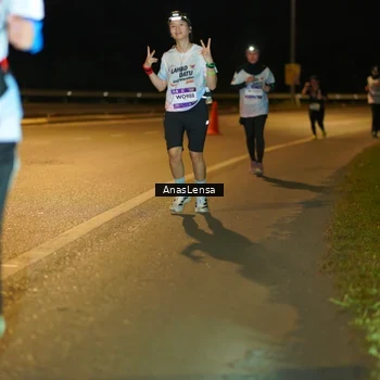 Runner Photo 7715666