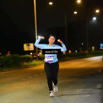 Runner Photo 7715667